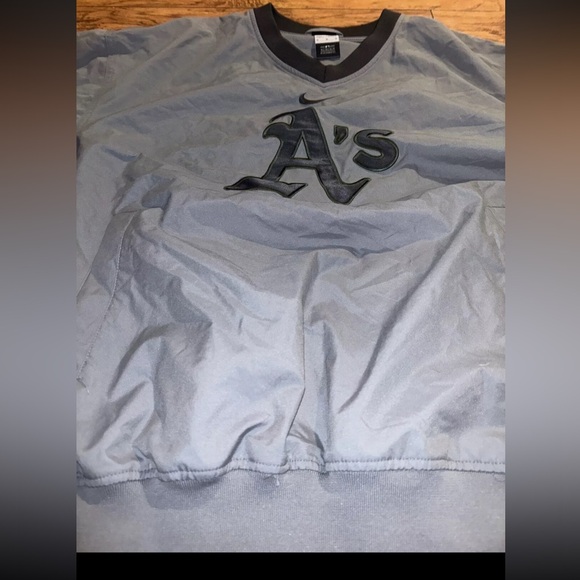 Nike Vintage MLB Oakland A's Athletics Center Swoosh Pullover Windbreaker Sz Med - Picture 3 of 9